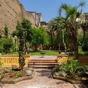 Hopestel Secret Garden Neapel