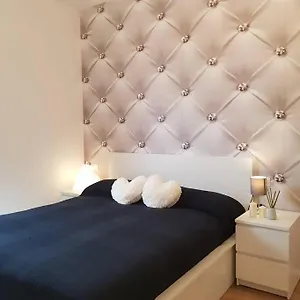 Bsuites Trieste In Centro Storico Con Wifi Apartman Padova